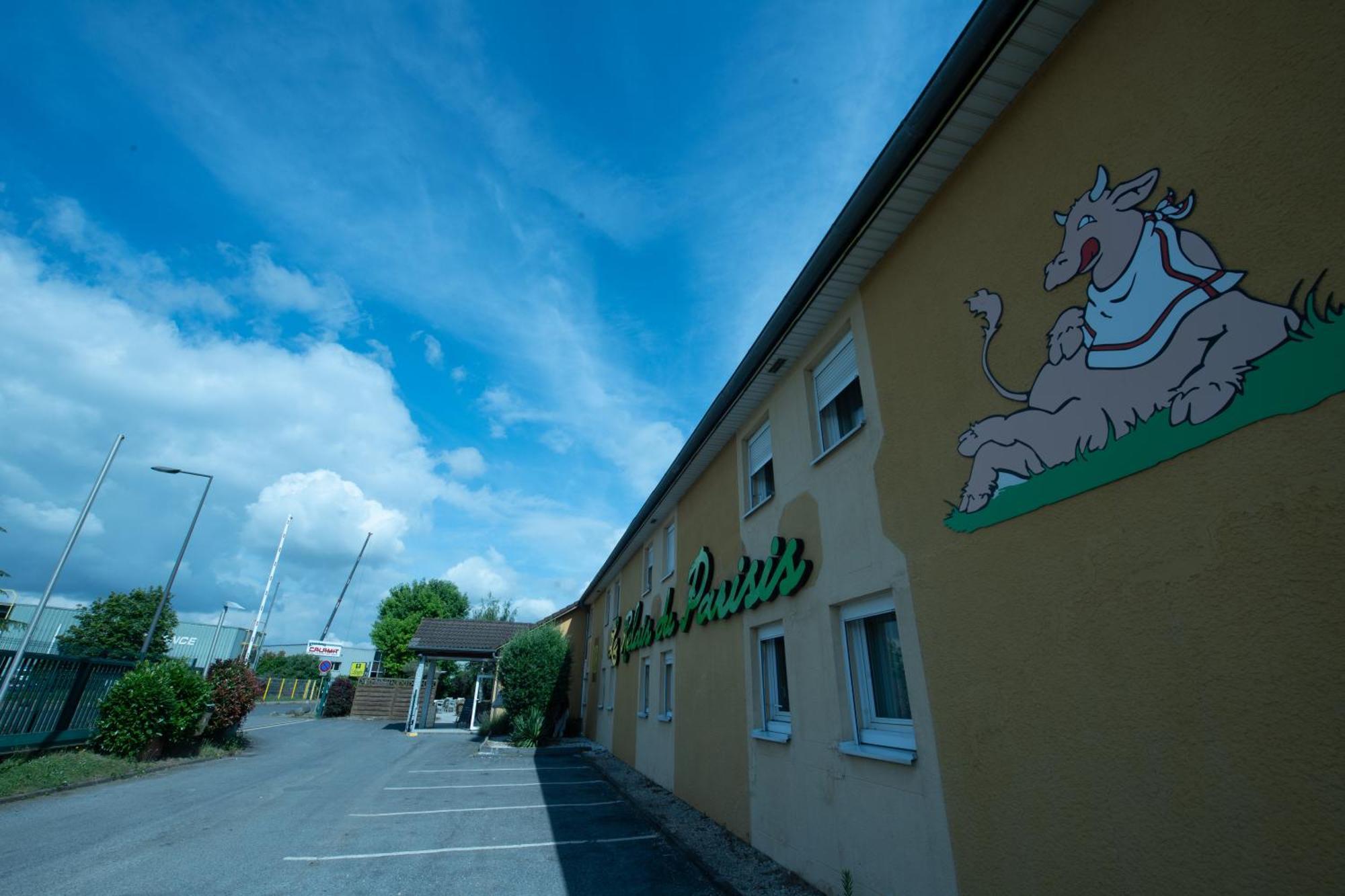 Logis Hotel - Le Relais Du Parisis Villeparisis Bagian luar foto